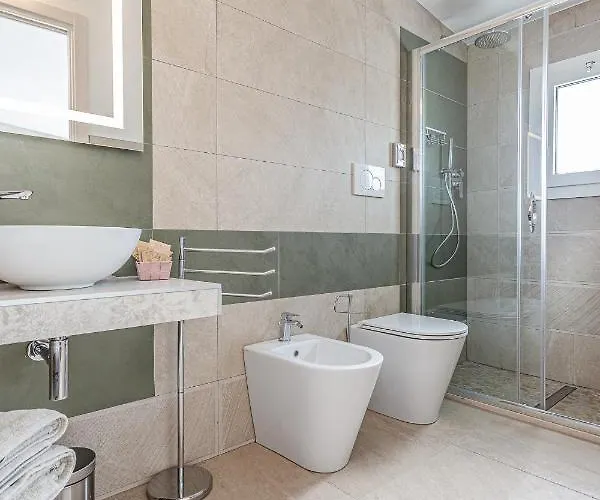 I Delfini - Natural 4* تْشيزيناتيكو