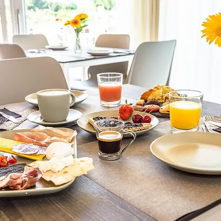 I Delfini - Natural Bed & Breakfast *