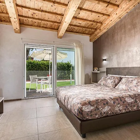 I Delfini - Natural Bed & Breakfast *