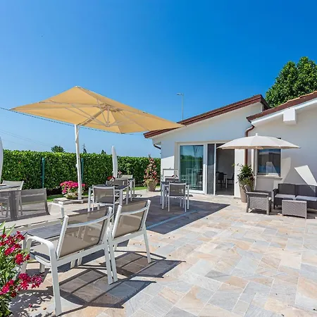 Bed and breakfast I Delfini - Natural 4*