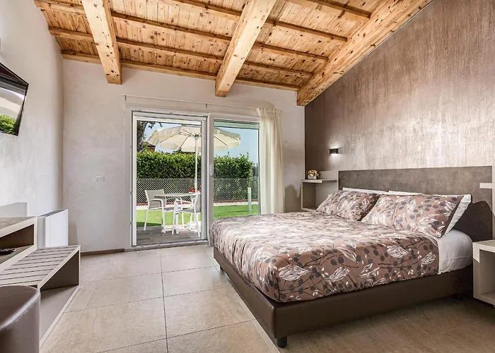 I Delfini - Natural Bed and breakfast 4*