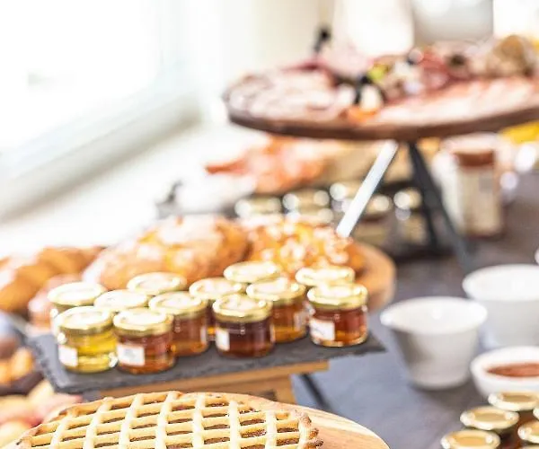 Nocleg ze śniadaniem I Delfini - Natural 4*