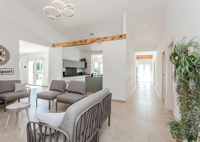 Bed and Breakfast I Delfini - Natural 4*